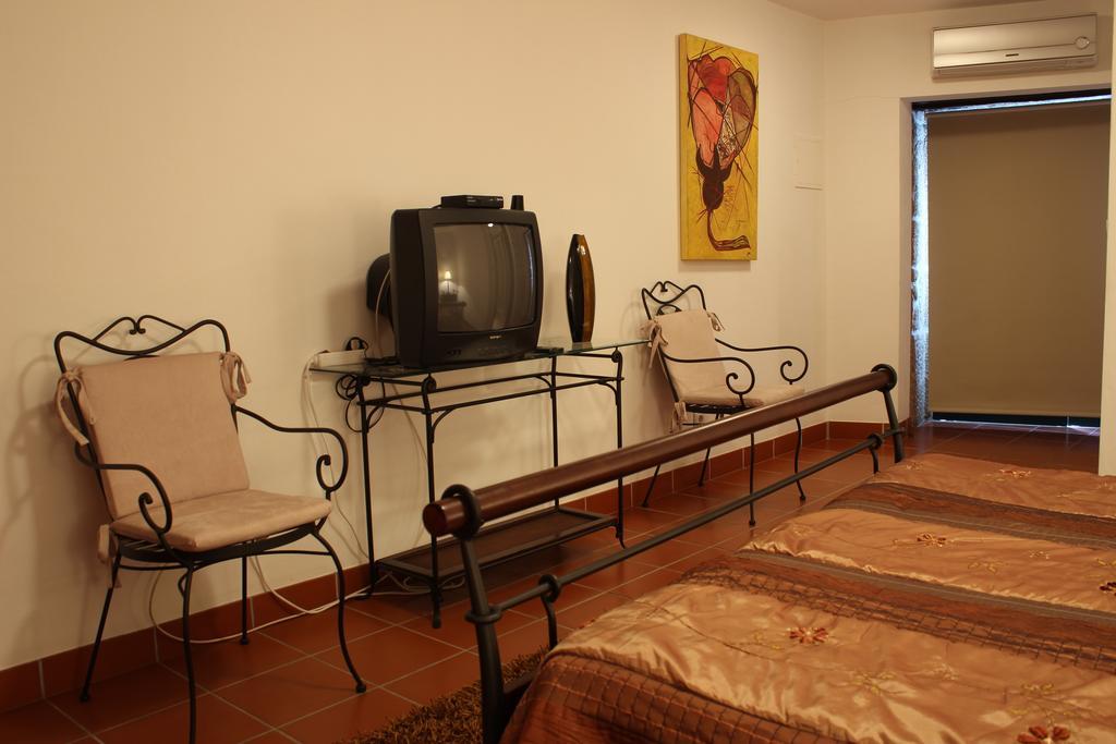 Parada de Pinhão Casa Do Adro De Parada חדר תמונה